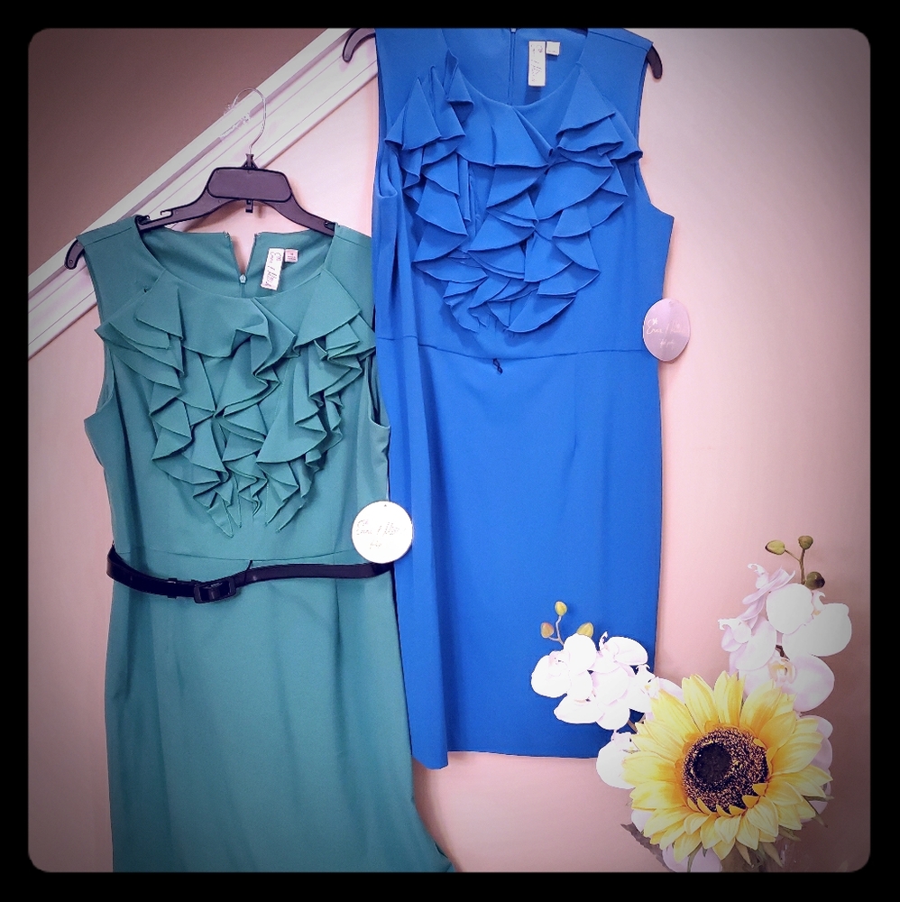 2 for 1 deal! 🤯 Same dress w/ruffles & belt 😍